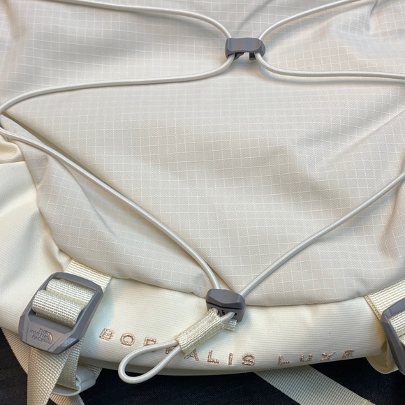 The North Face Off-White (tan) Backpack with Bungee System - Picture 4 of 8